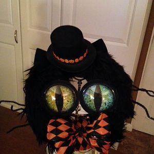 Black cat Halloween wreath I made